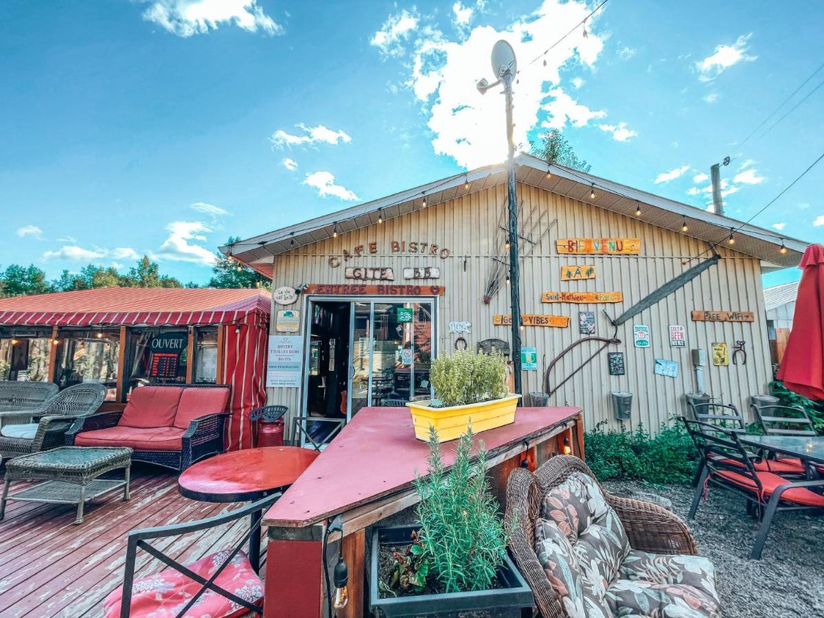 Auberge Mandala سانت ماتيو دو بارك المظهر الخارجي الصورة